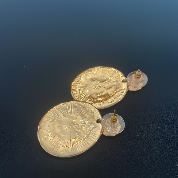 Perfect for the modern bohemian, you can't go wrong with these golden tones - Picture 3 of 5